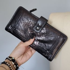 Leather wallet